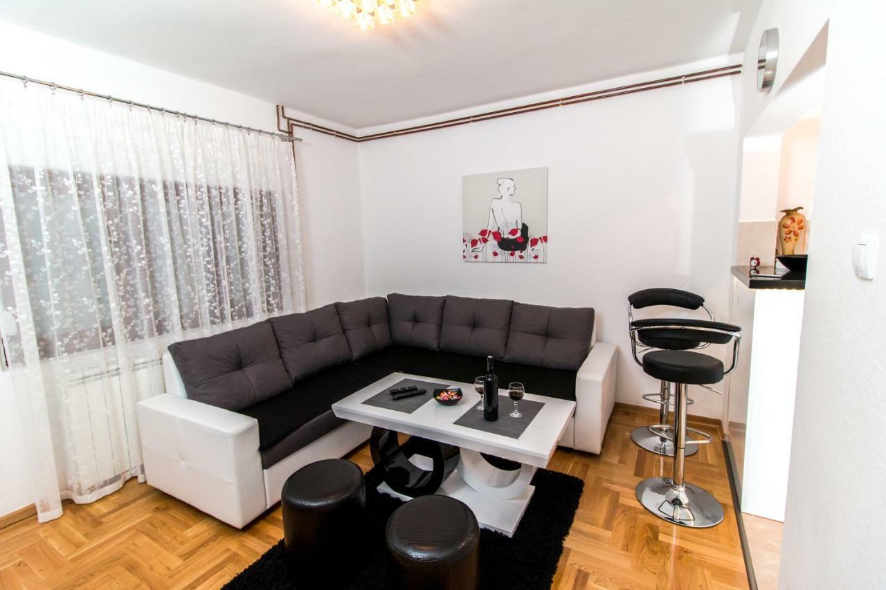 Apartman Draz Τρέμπινιε Εξωτερικό φωτογραφία