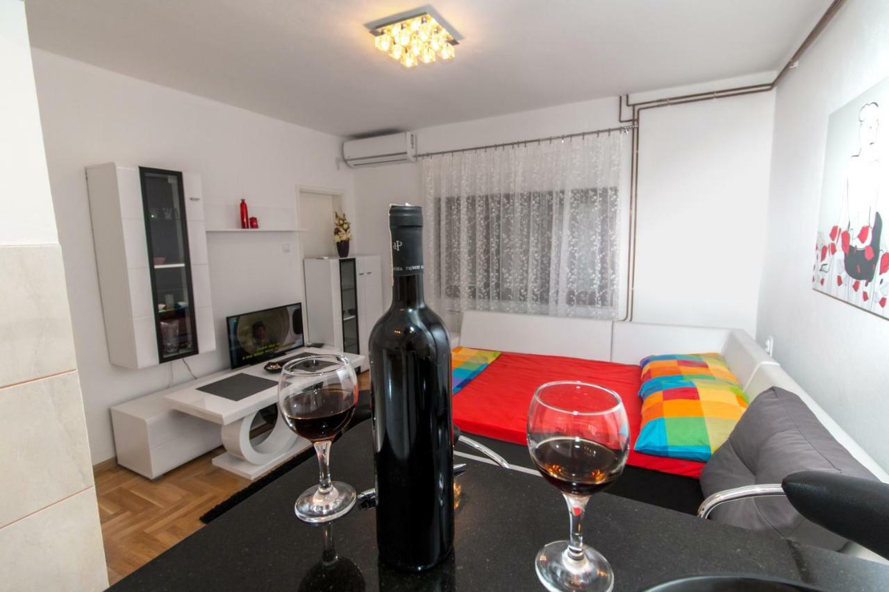Apartman Draz Τρέμπινιε Εξωτερικό φωτογραφία
