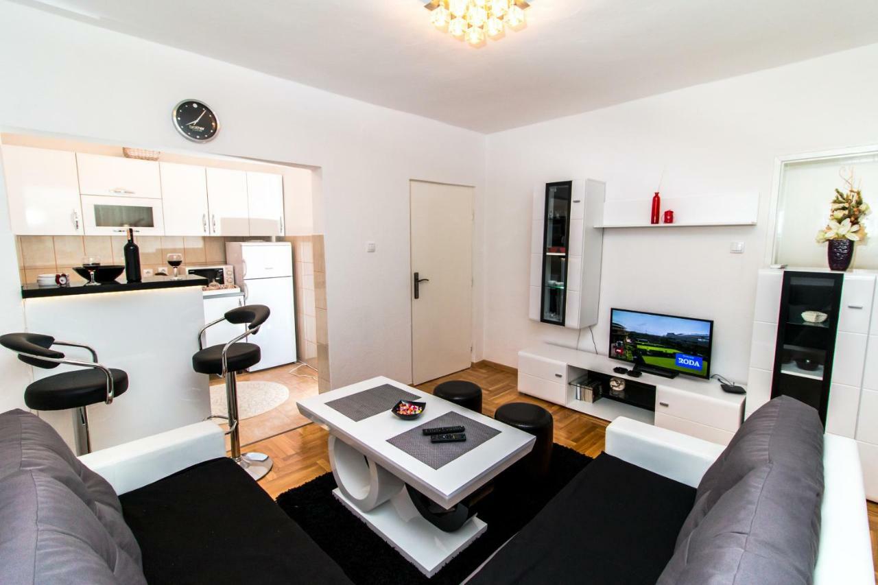 Apartman Draz Τρέμπινιε Εξωτερικό φωτογραφία